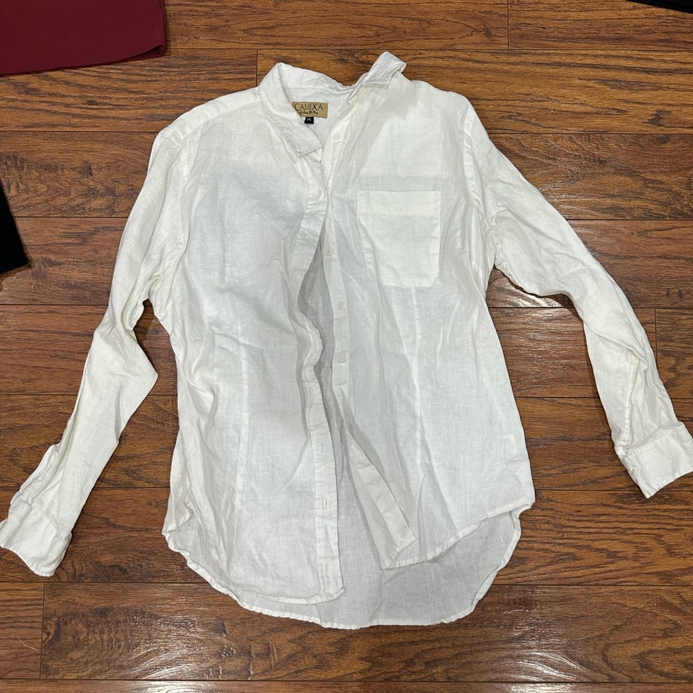 Camixa White Collared Button Down